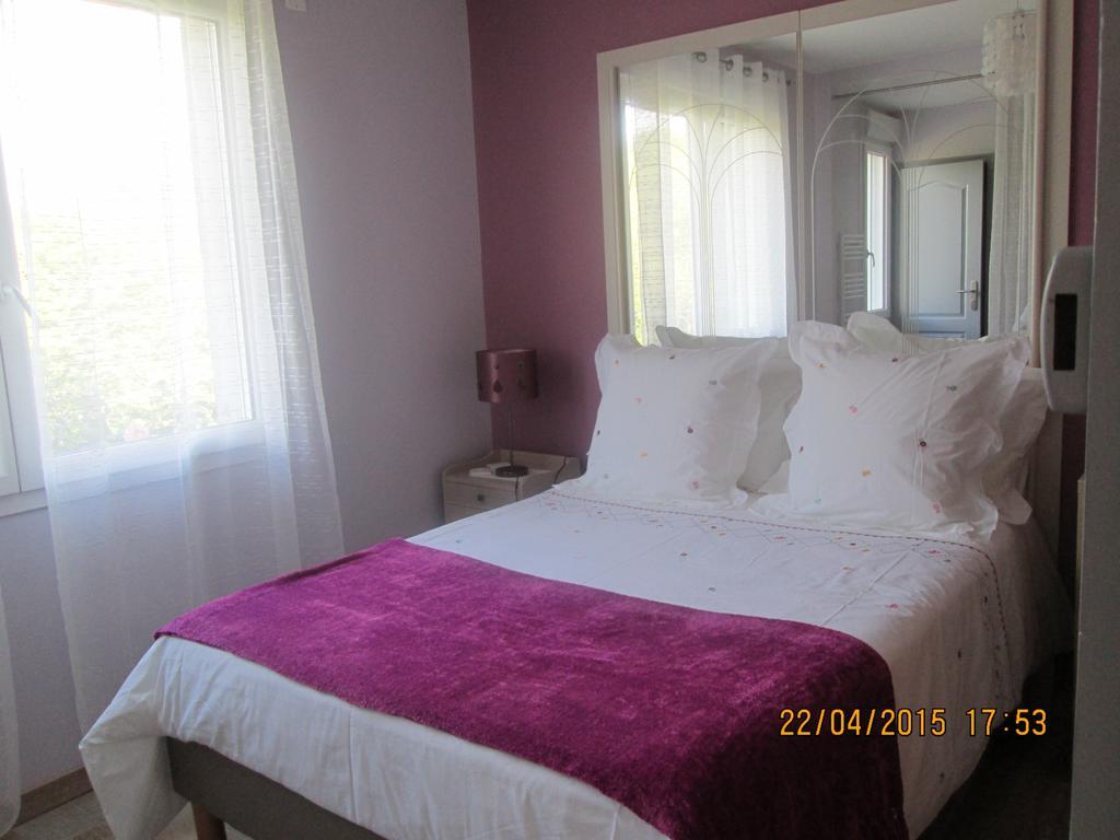 Chambre D'Hotes Du Bois Joli Mesnard-la-Barotière Habitación foto